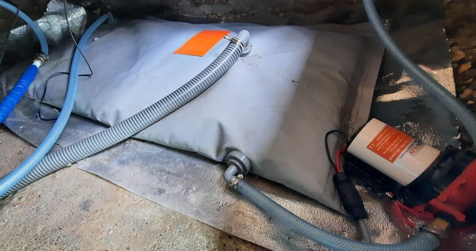 HC Vuilwaterzak en pomp